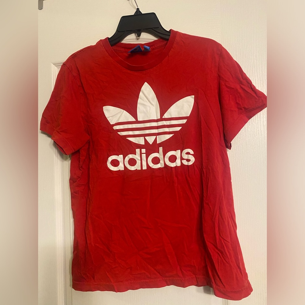 Adidas T-shirt women’s size medium